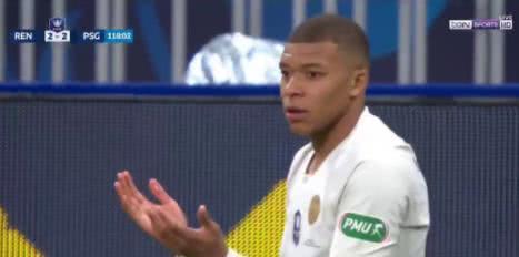 梅西夺冠你在干什么?内马尔打球迷太不理智,距