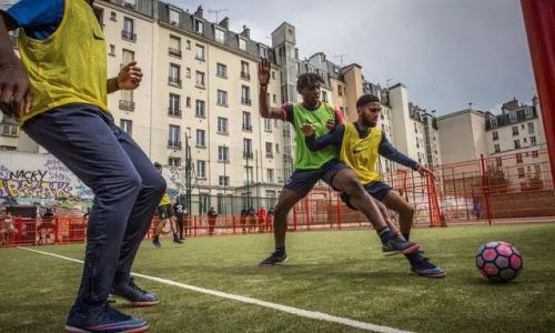 前《足球周刊》主编卢劲:法国队何能缔造半世