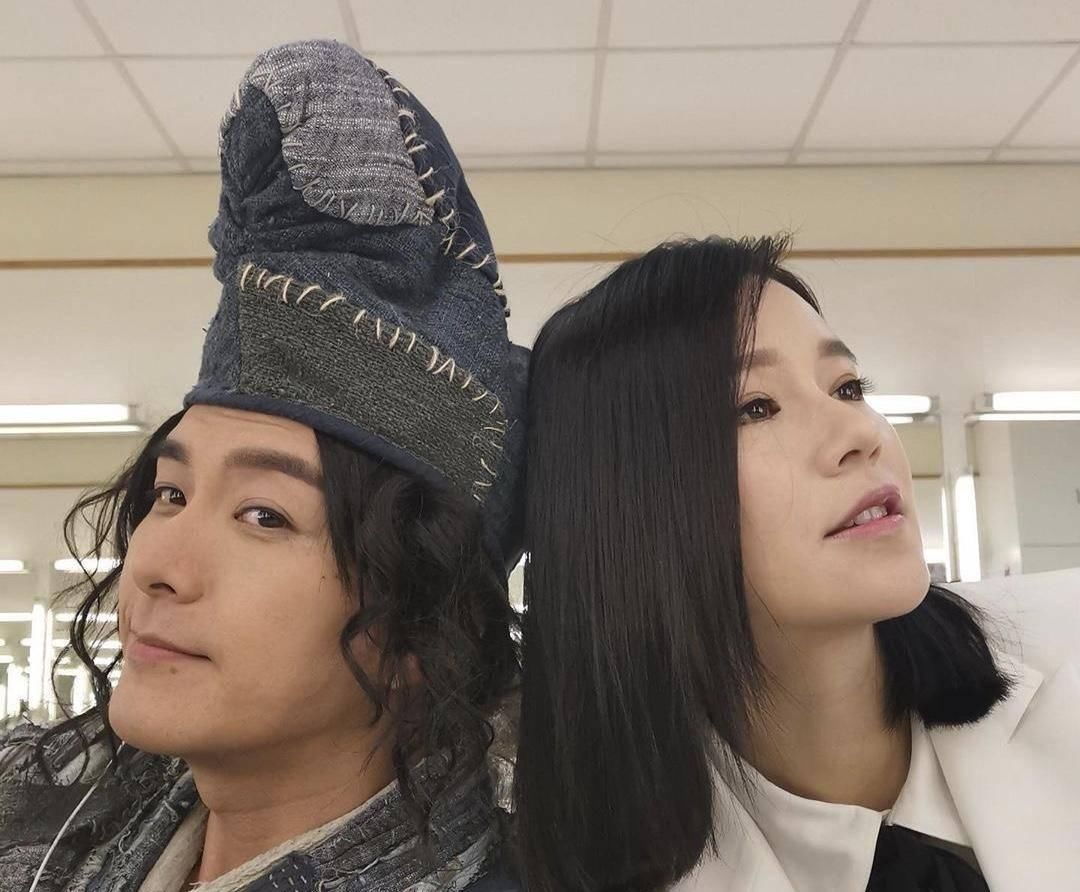 恭喜！TVB花旦被曝采用针灸桑拿积极备孕，当家小生丈夫升级做父亲指日可待