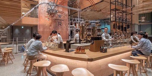 星巴克全球最大旗舰店落脚东京,打造4层高铜制