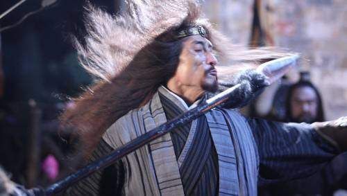 倚天中,此人神功无敌,远胜杨过,秒杀阳顶天,是范