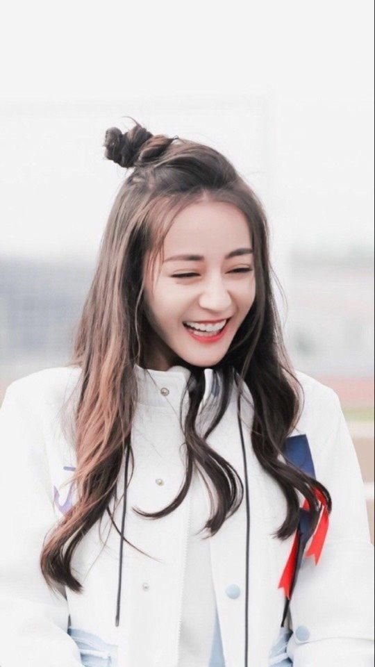 娱乐圈男粉谁家强?迪丽热巴公安男粉前来报到