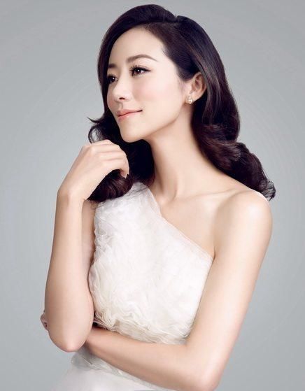 韩雪斗鱼直播,拆手机竟有百万人围观,科技达人