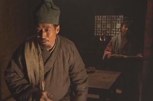 水浒首对同名同姓之人,一个救林冲性命,一个看