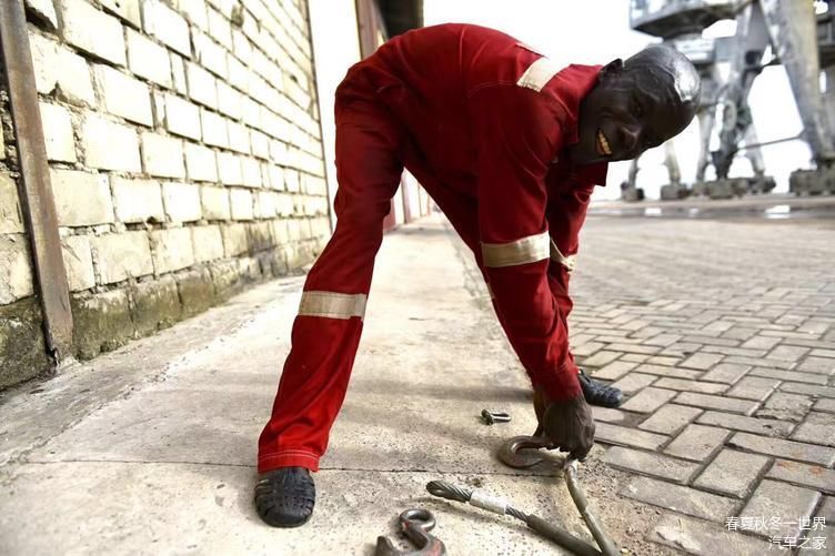 【95女司机横跨亚欧非】从刚果布到刚果金 花