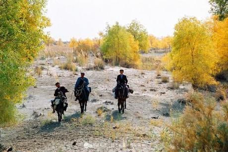 中国最神秘的民族 至今来源成谜 生活在沙漠深处 与世隔绝400年