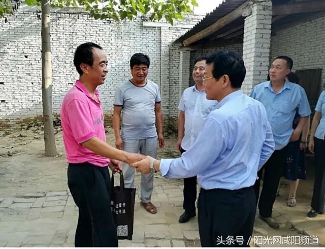 咸阳市司法局组织法律服务所赴泾阳开展夏日送