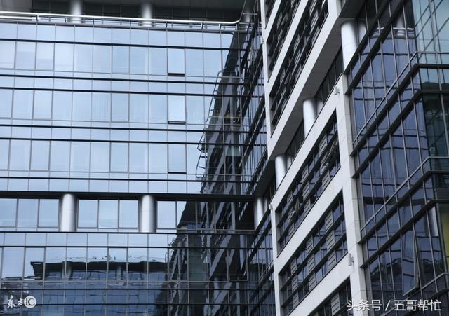 工资保障金由劳动保障部门监督使用,确保民工