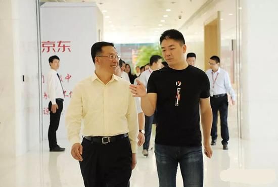 近期大事件，茅台拜访京东，五粮液停止订单，国窖1573价格上千元