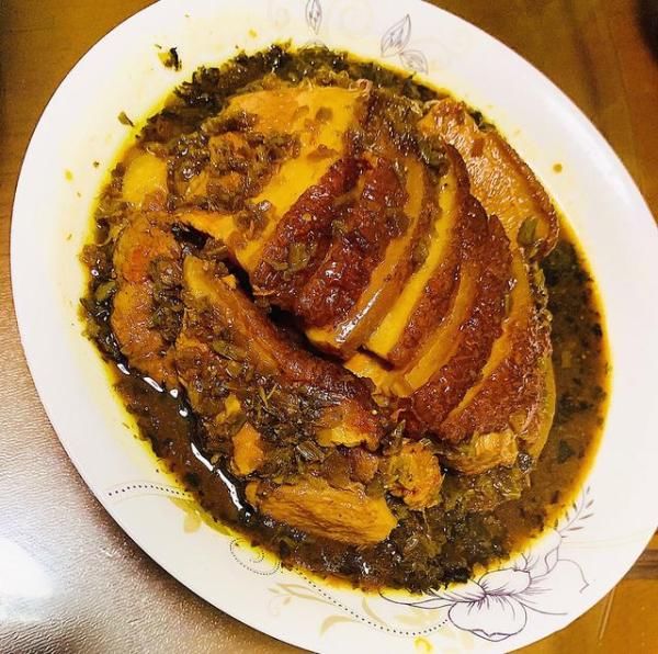 梅菜小吃,客家人钟爱的传统醇香,美味味美咸淡扣肉美食酉阳图片