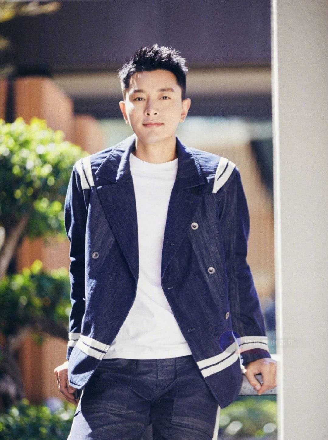 贾乃亮和金晨疑似恋情曝光?假的假的已经辟谣