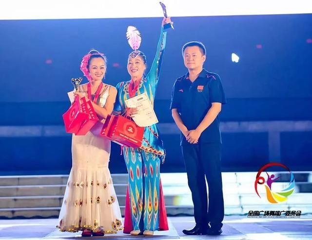 康美三七杯2018年全国广场舞大赛云南景洪站