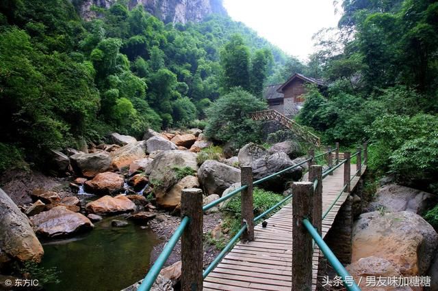 不愧是有号称“重庆十八绝”的景点，果然名不虚传，真的太漂亮！