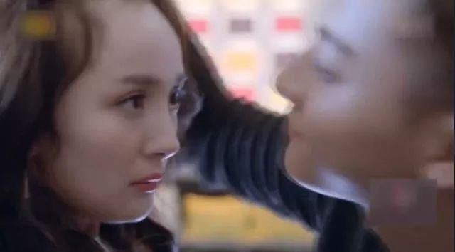 杨幂放话要植发,网友:真是羡慕有钱人!