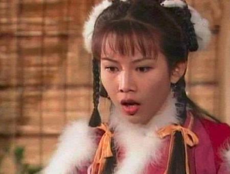 满头白色柳絮的古装女子,叶璇娇俏惹人怜、刘