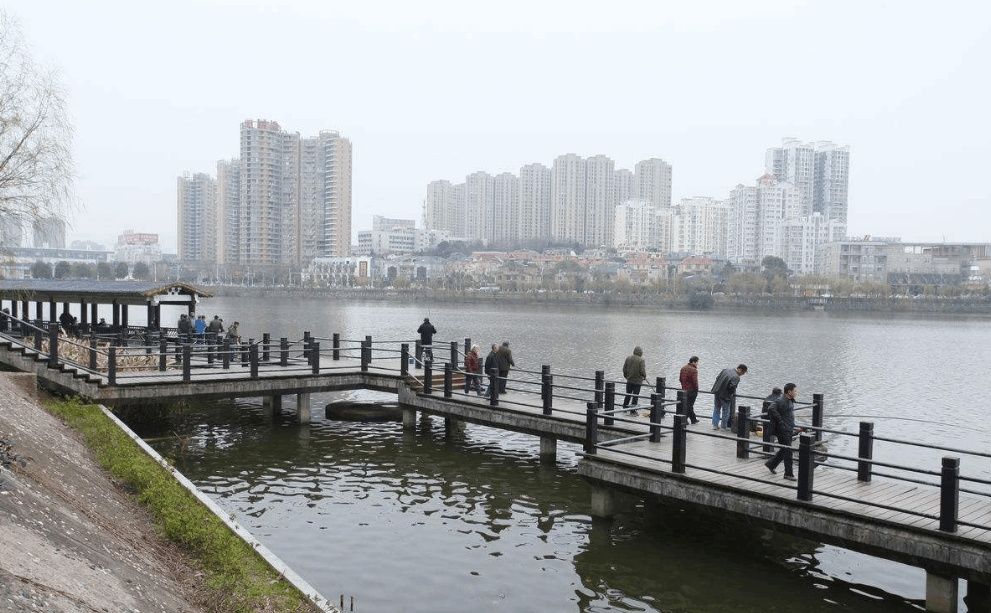 江西的这座大城市，位置优越，经济很发达，发展很好，也很宜居