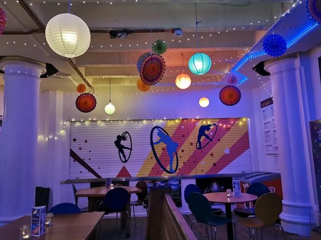 英媒对比华为P30 Pro、苹果和三星拍照:惊艳缺