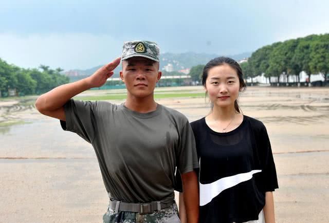 天南海北宿迁兵董声浩:镌刻在打火机上的爱情