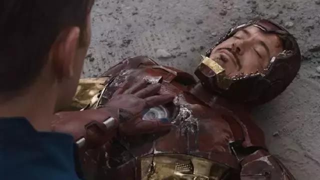 谢谢你,钢铁侠,爱你三千遍 !