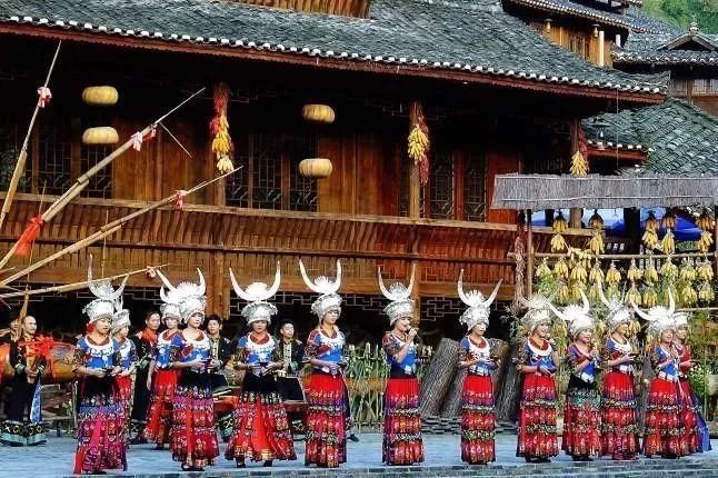 中老年人经常旅行的4大好处，最适合爸妈去旅行的10大目的地