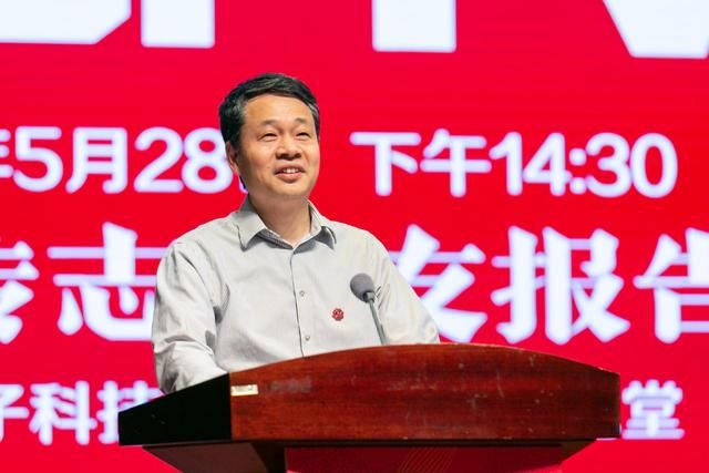 t011c3818fda224a0b1.jpg