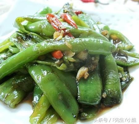 蒜头怎么做下饭 t011cb1048fc69b9d56.jpg