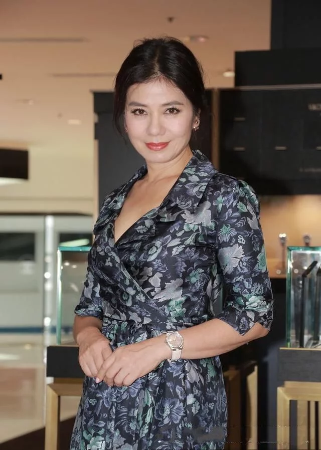 年过半百的她依然如30岁时的模样 - 荆楚神韵 - hanshiyyx999的博客 年过半百的她依然如30岁时的模样 - 荆楚神韵 - hanshiyyx999的博客