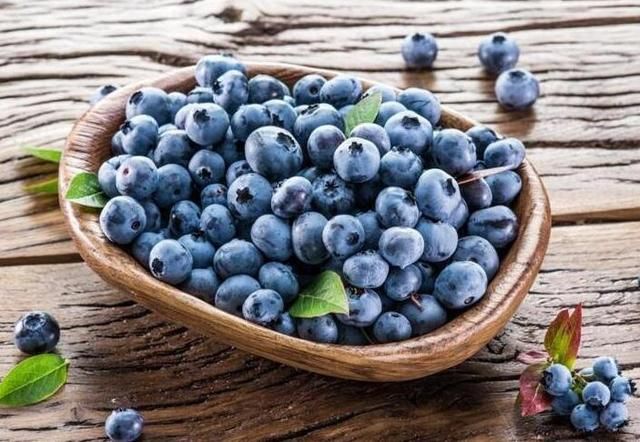 蓝莓能提高脑力保护心脏?孕妇吃蓝莓对胎儿好
