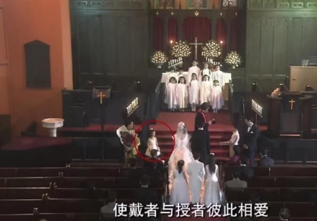 和姐姐孙俪演过5部戏,还进入北电实验班,在《亲爱的自己》演技却被吐槽