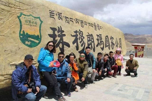 你只知道珠穆朗玛峰8844米高，你知道它有多长吗？