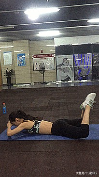 全身塑形一套搞定, 9个动作虐爆腰臀腿, 让你越