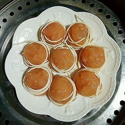 鸡胸丸子什锦蒸面