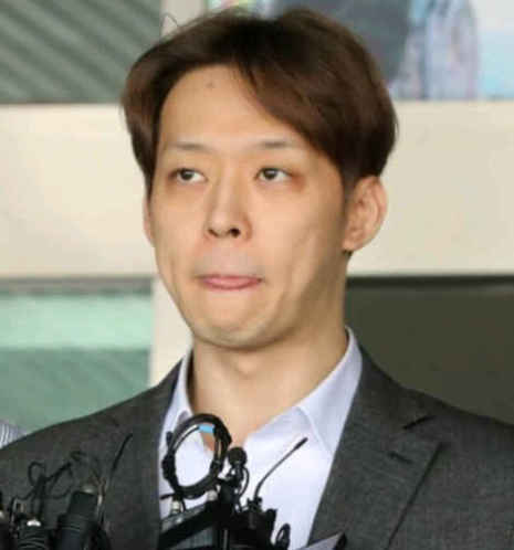 原创 朴有天最高将获刑15年引热议,网友:自己作