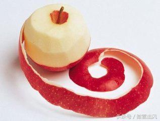 苹果削皮后为什么会变色