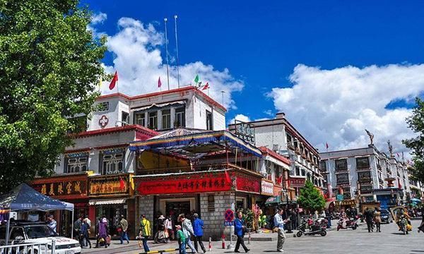 房价低于一万的省会城市，中国只有九个，它们真是清流，大力给赞