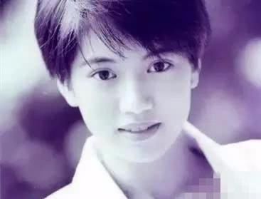 袁咏仪有多受宠?张智霖的爱伟大到让大家觉得