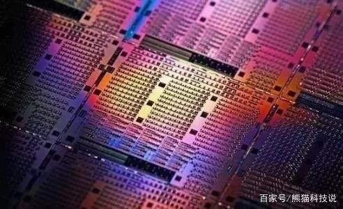美国光子芯片横空出世,中国想要企及要100年