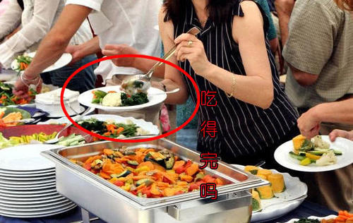 日本人吐槽中国人吃相难看,坦言不想跟中国人