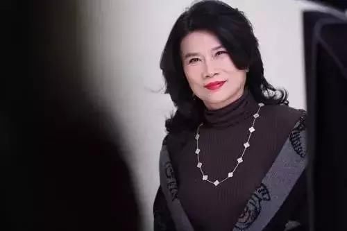 所谓的人生就是经历_人生要经历磨难的名言_董明珠人生经历