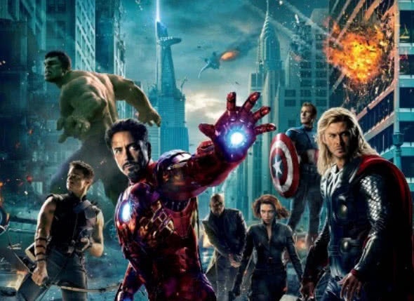 漫威英雄新技能:美国队长拿起雷神锤子,鹰眼却