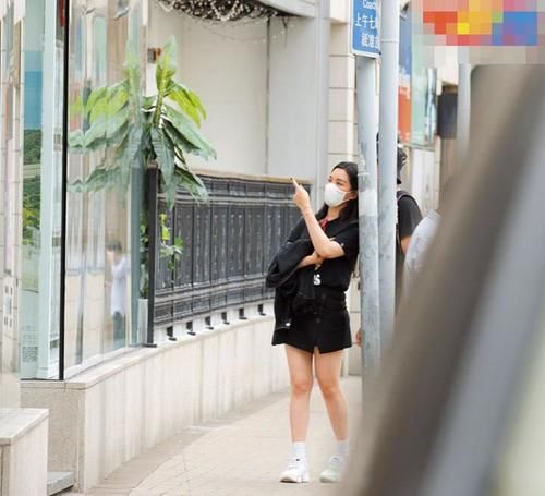 47岁马国明携汤洛雯看爱巢，女方中意过亿豪宅，婚期或定在明年