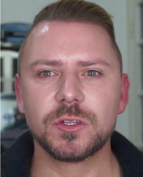 男生化妆就是娘炮?大哥,要不要给你的鼻毛编个