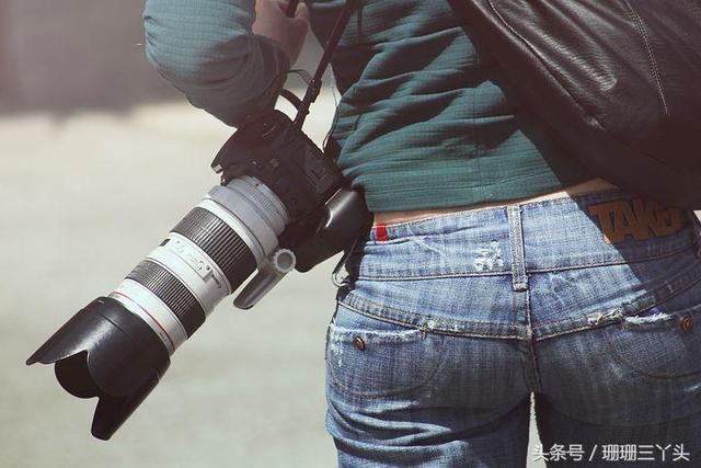 拿单反不用三脚架，也能手持轻松拍出漂亮夜景照片