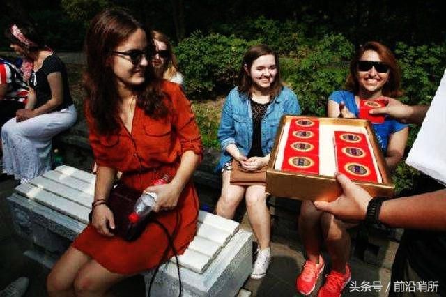 美国人：中国到底有多安全？一位在中国生活14年外国女孩说出实话