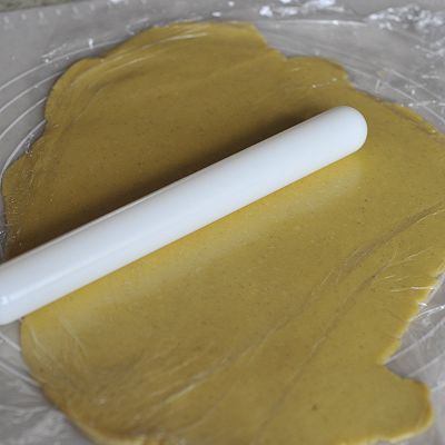 迷你菠萝奶油树莓挞