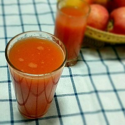 西红柿胡萝卜苹果蜜西柚汁