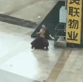 这妖娆的舞姿,无人能敌啊!不服来战