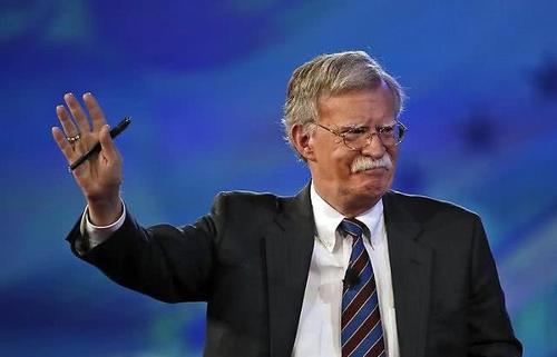 制裁时间将至,美国计划豁免8国对伊朗石油的进