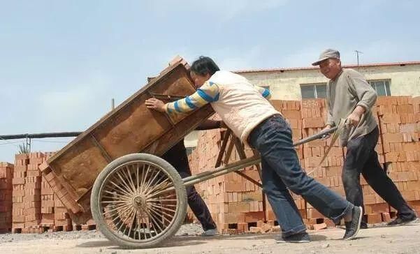 4月起农村5类东西要涨价!环保税对农民生活影