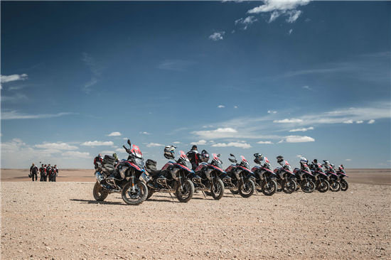 BMW摩托车GS Trophy2018国际挑战赛热袭中